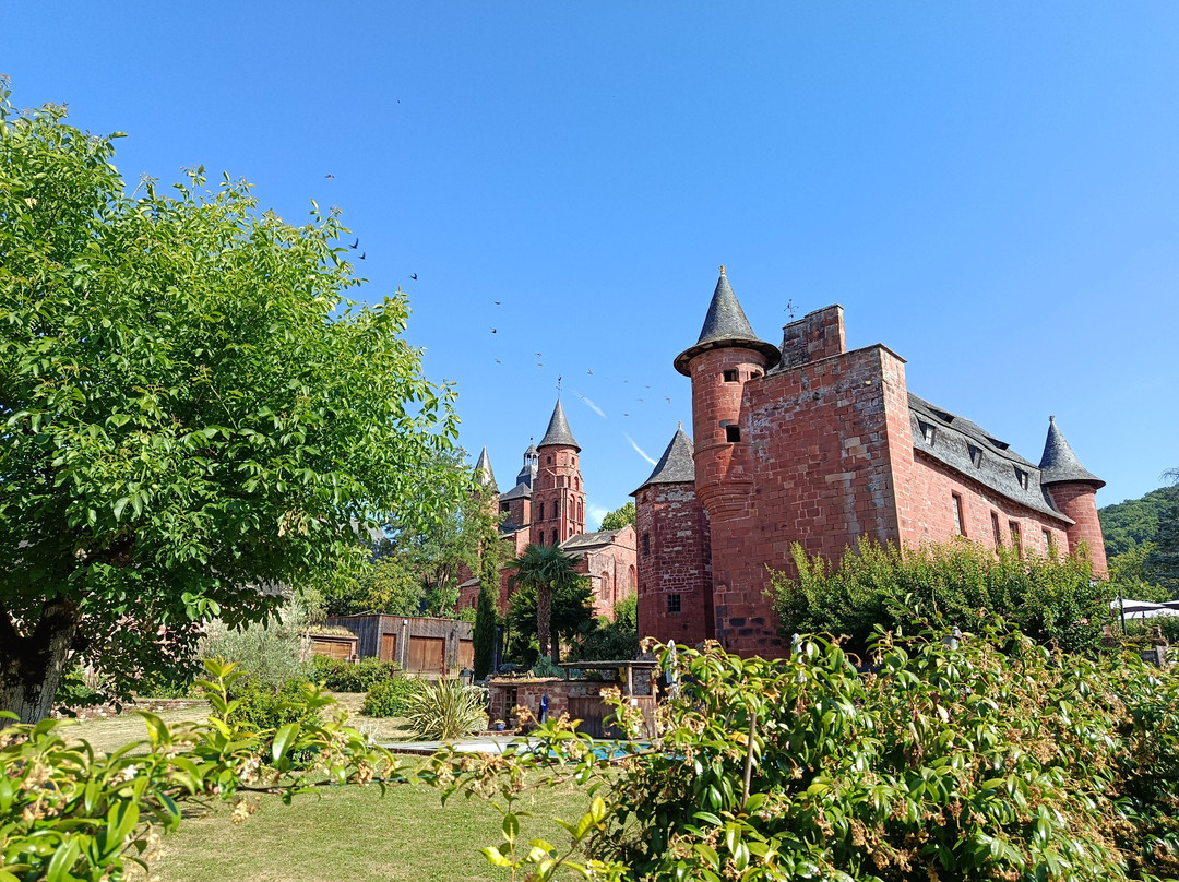 Château de Vassinhac-Collonges-la-Rouge必去景点