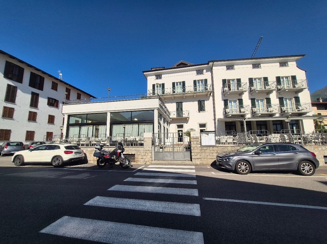 Residence Riva del Lario