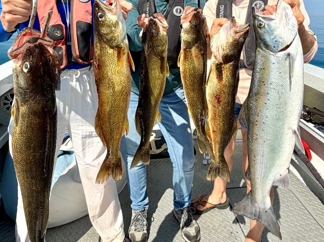 Grand Bend Fishing Charters-Grand Bend必去景点