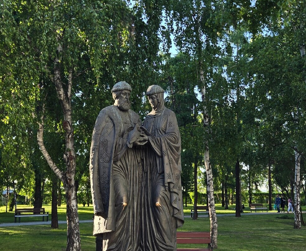 Monument to Peter and Fevronia-伊尔库茨克必去景点