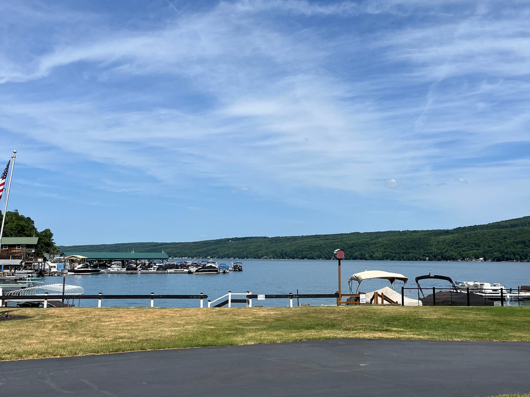Keuka Lakeside Inn主图