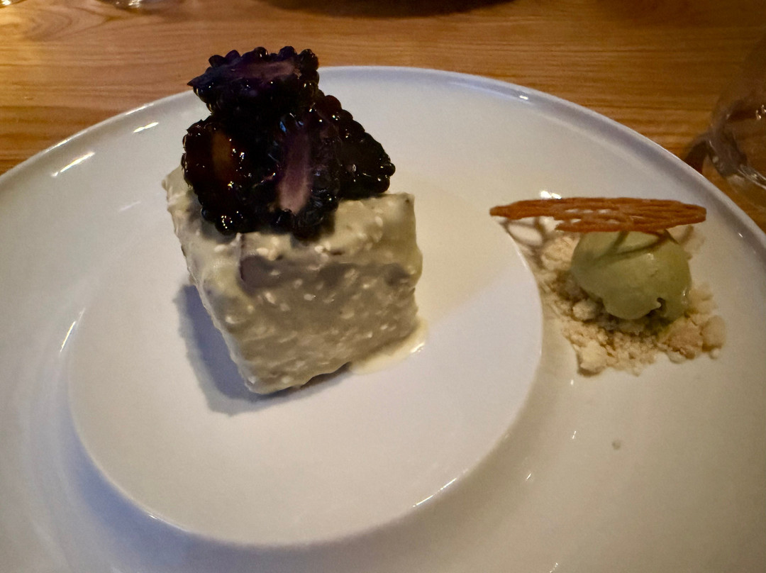 Bees Restaurant