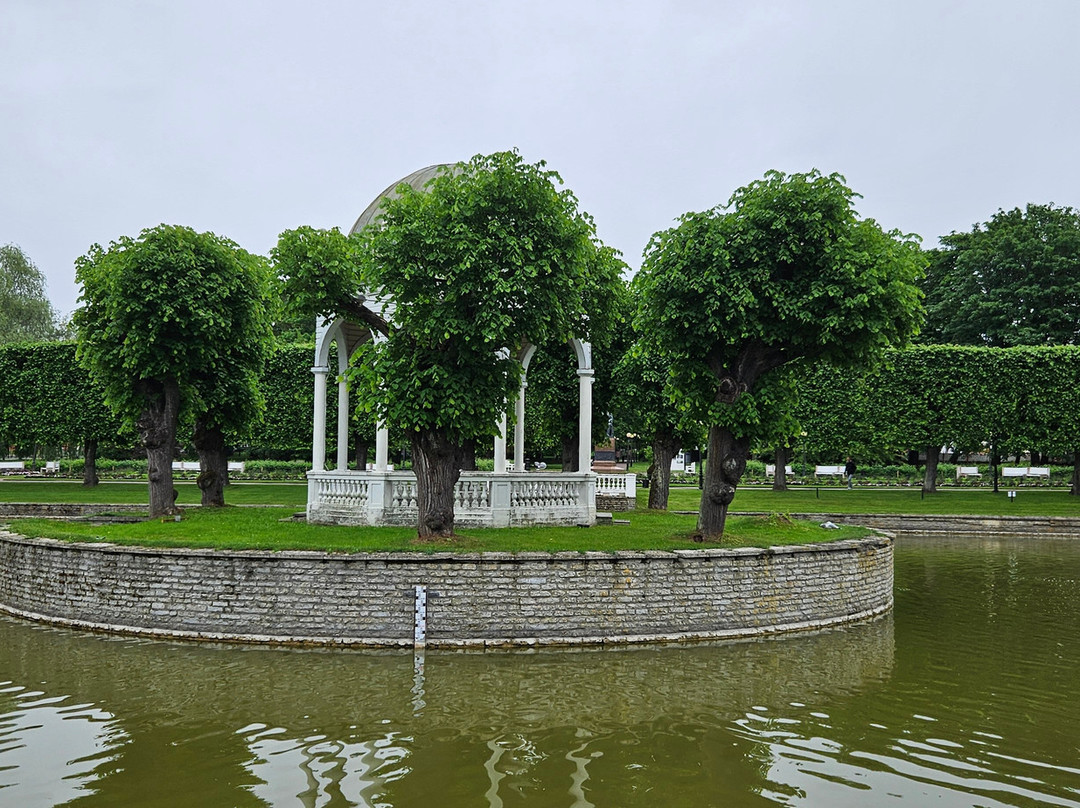 Kadriorg Park-塔林必去景点