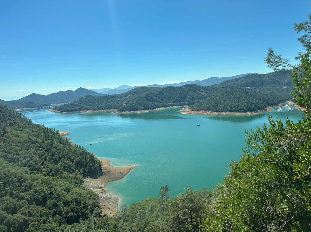 Lake Shasta Caverns-Lakehead必去景点