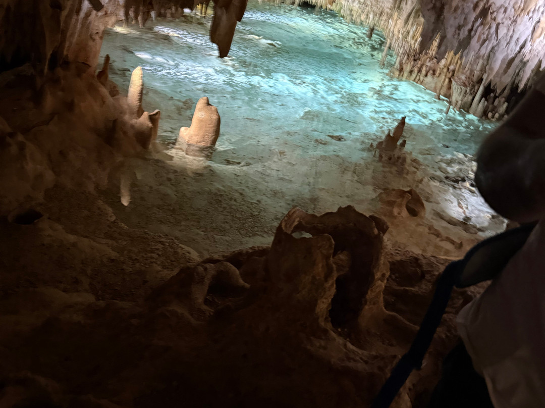 Cayman Crystal Caves-大开曼岛必去景点