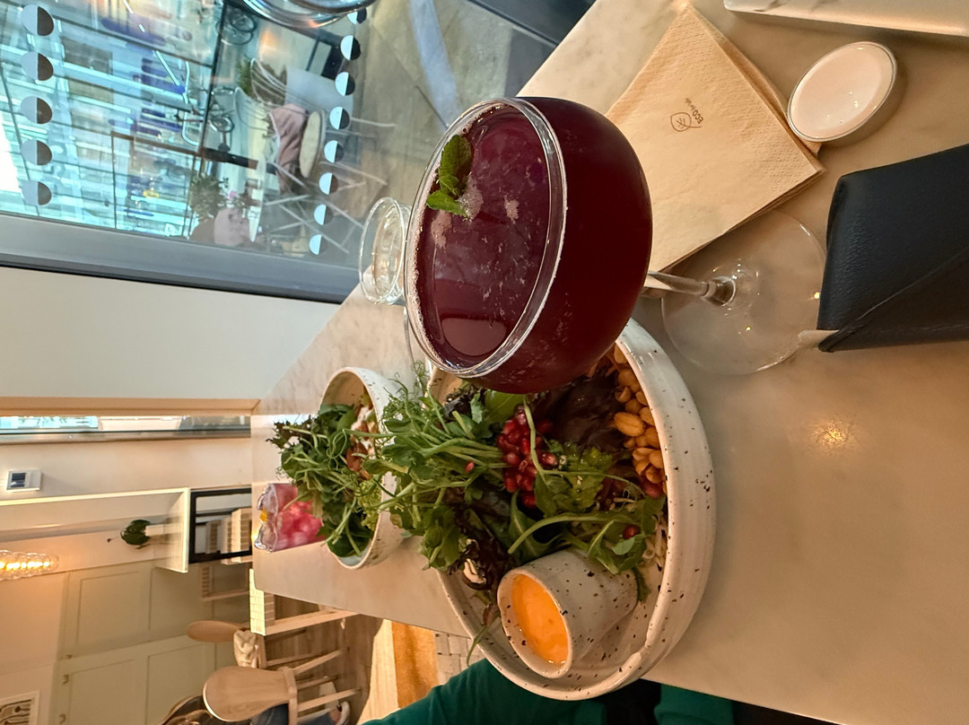 BodyBuddy Cafe & Bakery