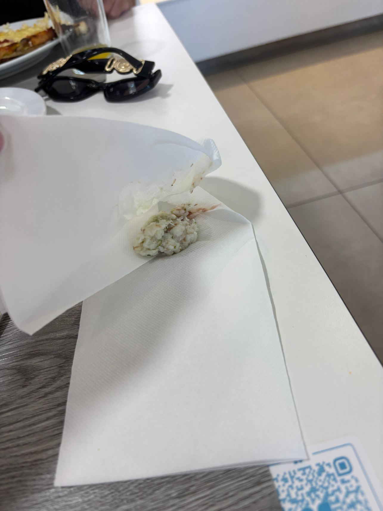 蓝海塞萨尔湖-旅行者