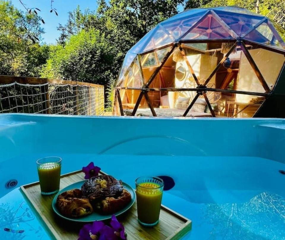 Le Nid d'Eliyah domes et suites avec jacuzzis 15min Disneyland