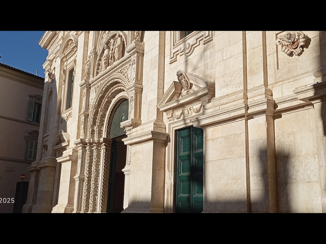 The Basilica of San Nicola a Tolentino-Tolentino必去景点