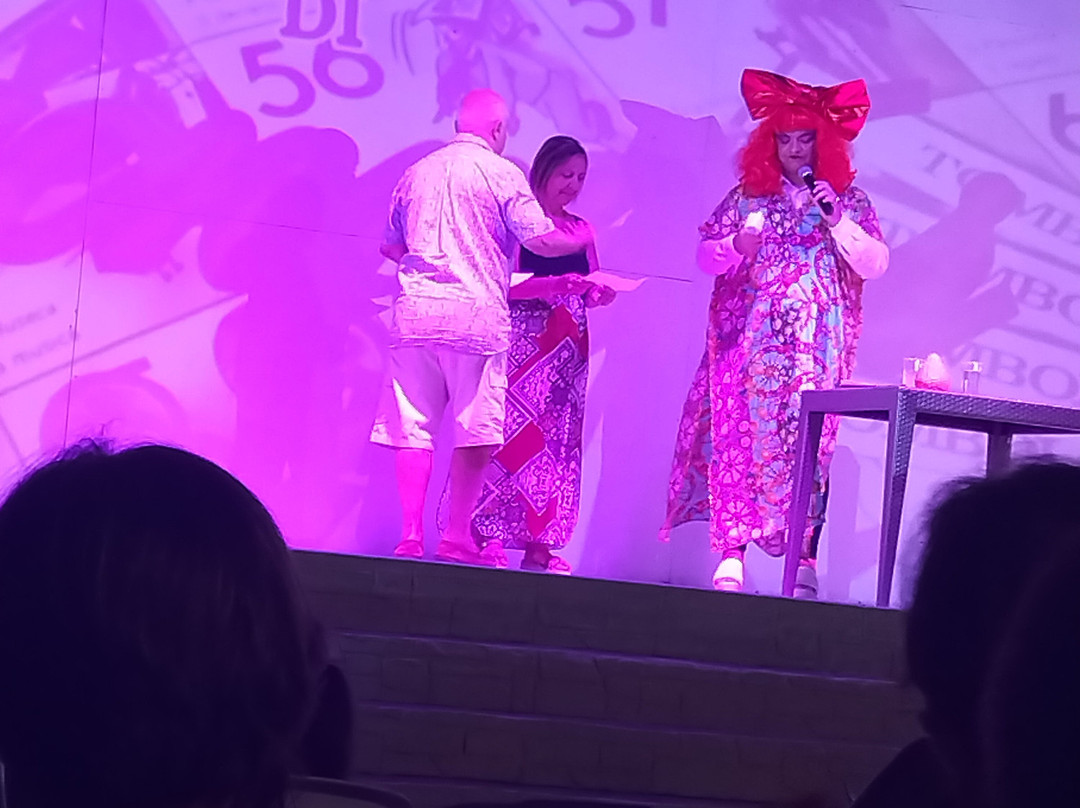 涅槃俱乐部村主图