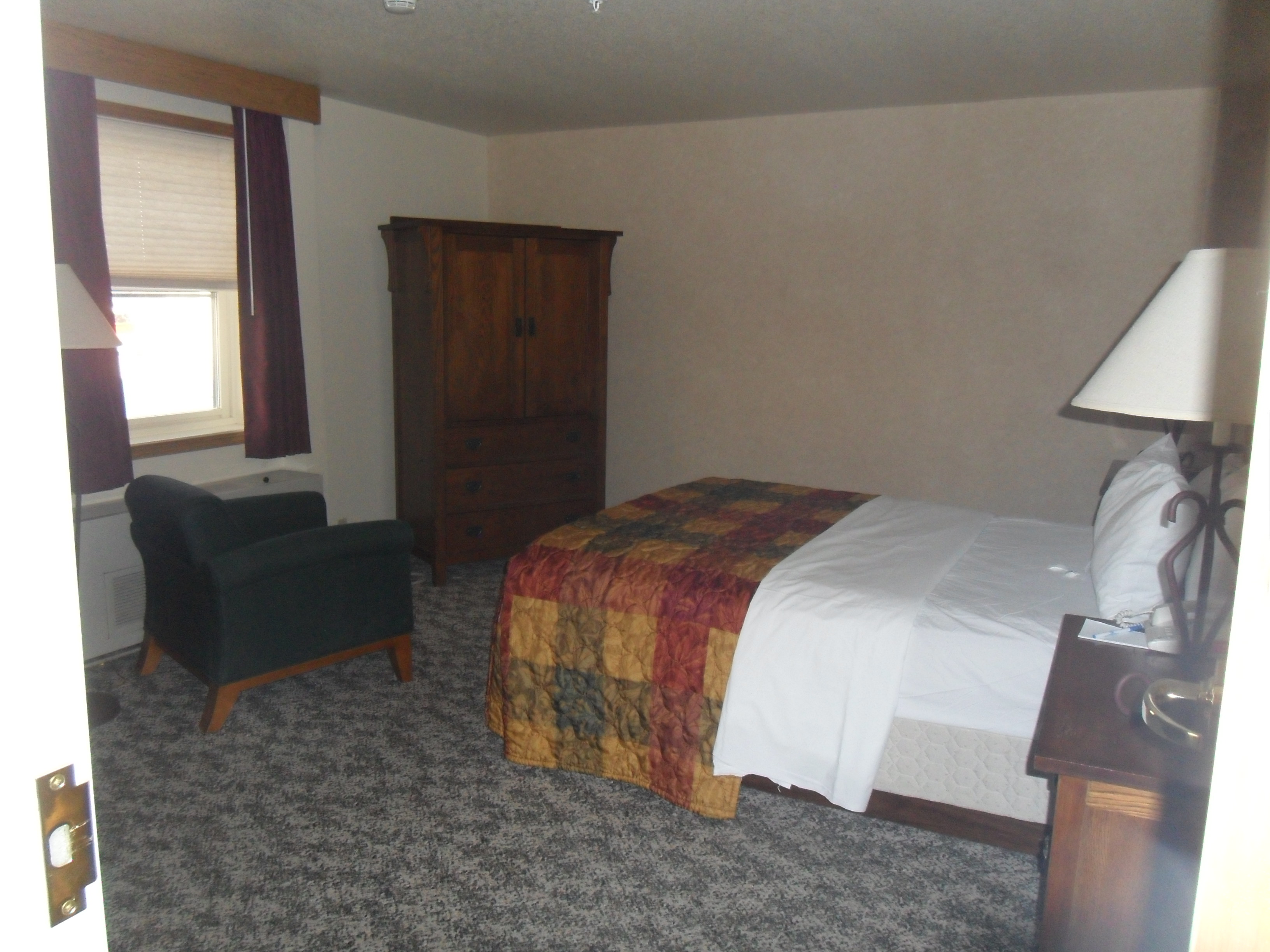 Malmstrom Inns and Suites-官方