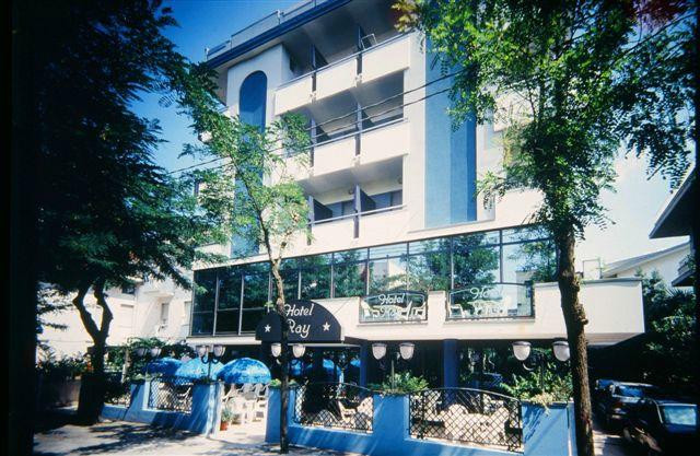 Hotel Ray