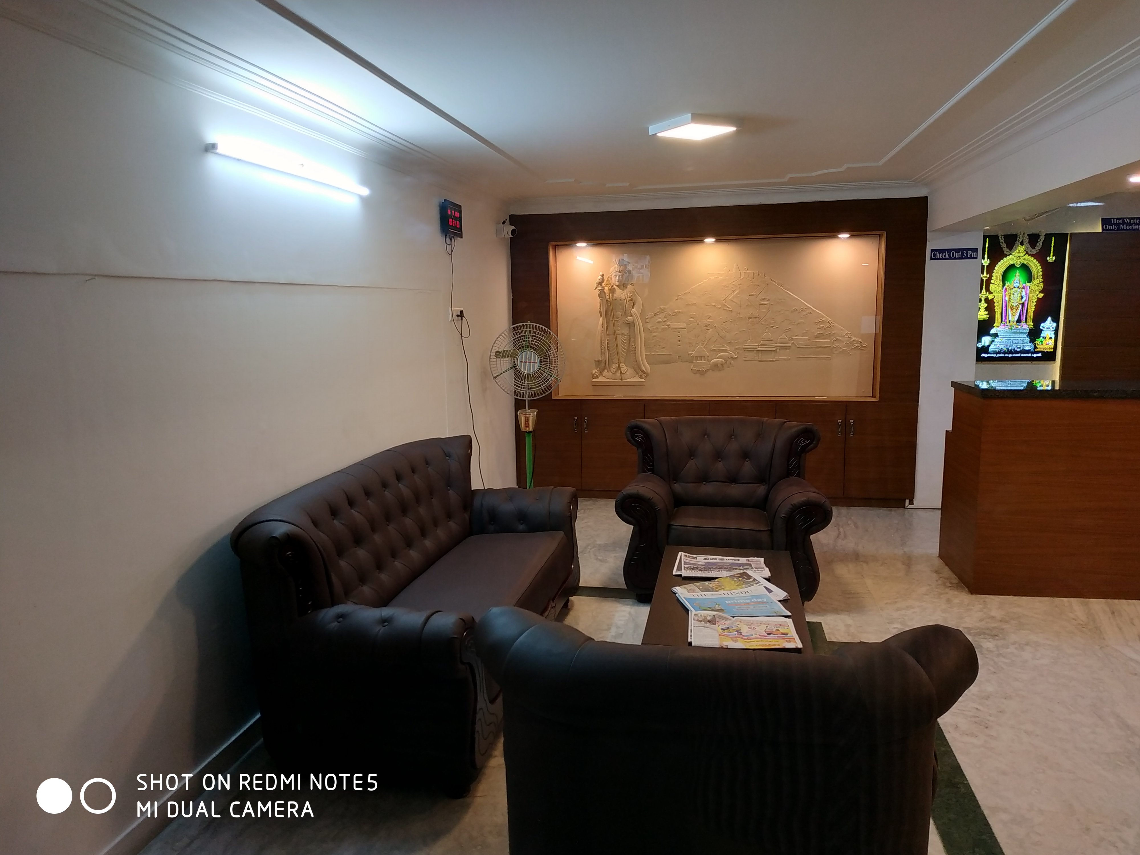 Sri Jawahar's Residency-官方