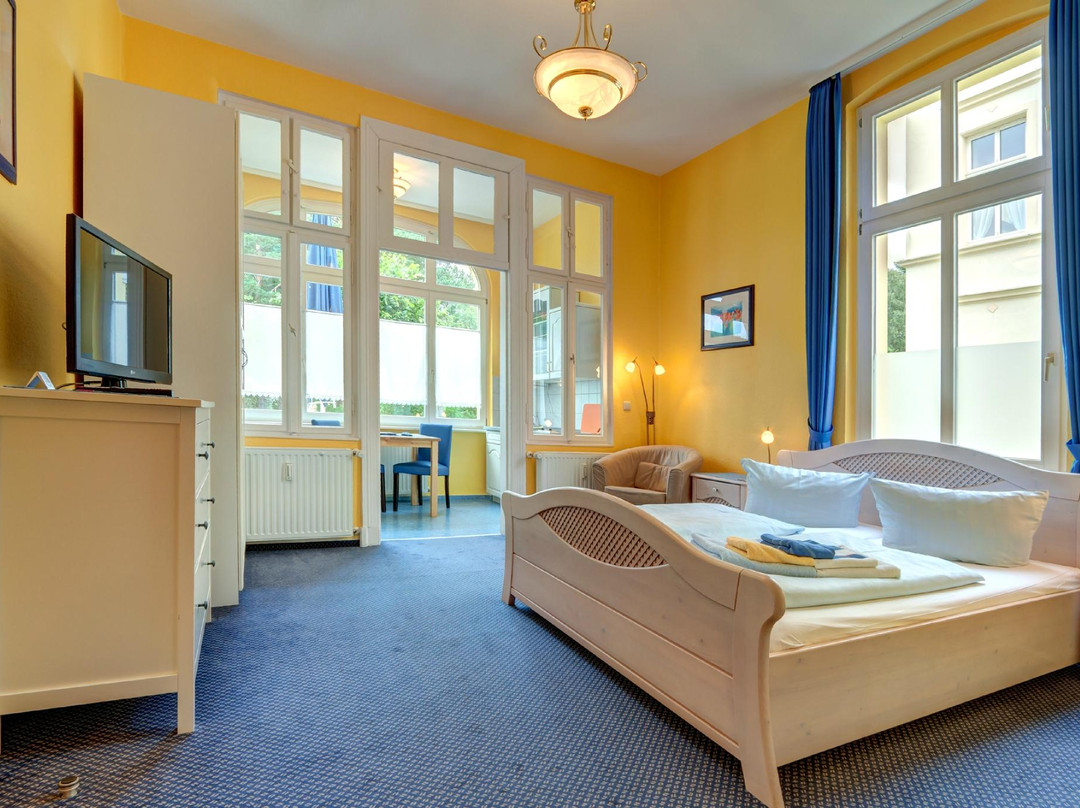 Seebad Ahlbeck酒店住宿-Hotel Villa Seeschlößchen