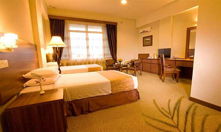 斯里沃瑞桑丽晶大酒店