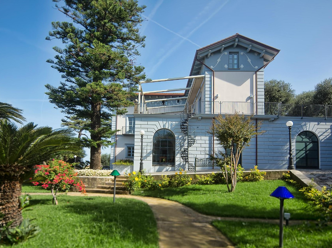 Marina di Puolo酒店住宿-Villa Sabrina Relais