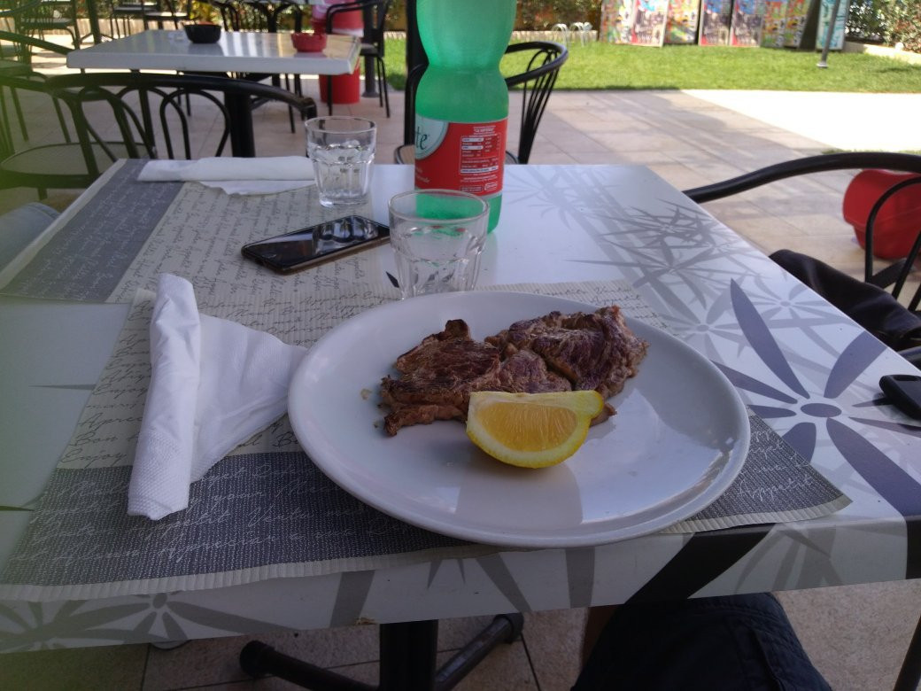 Frattocchie旅游景点-Caffe Caroli