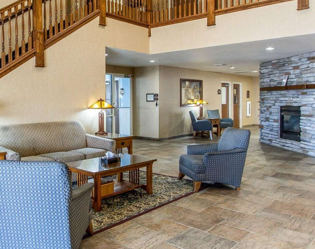 Quality Inn & Suites Fort Madison Near Hwy 61主图