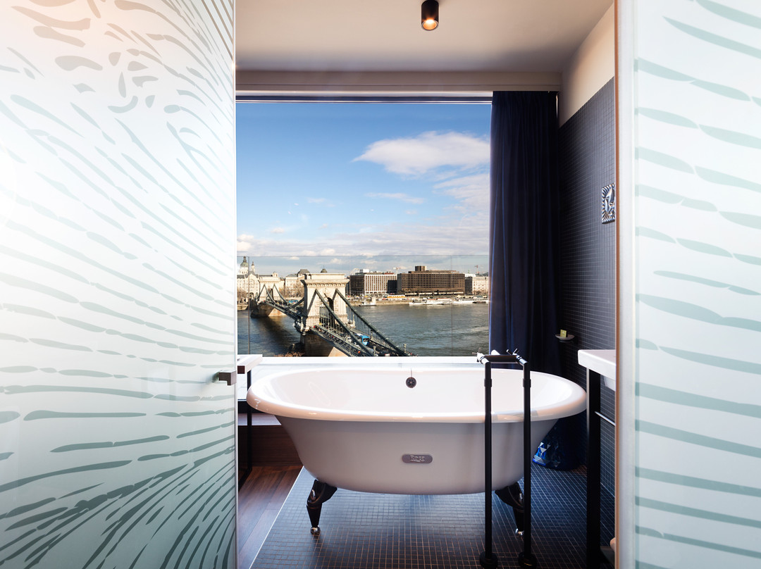Hotel Clark Budapest主图