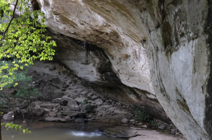 Sang Chan Waterfall景点图片