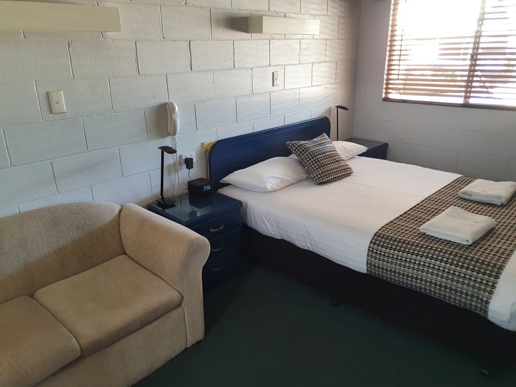 Castlereagh Lodge Motel, Serviced Houses and Apartments主图