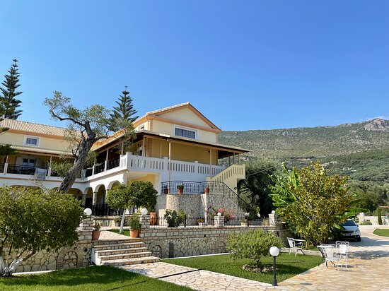 Byzantio Hotel Apartments-浴室