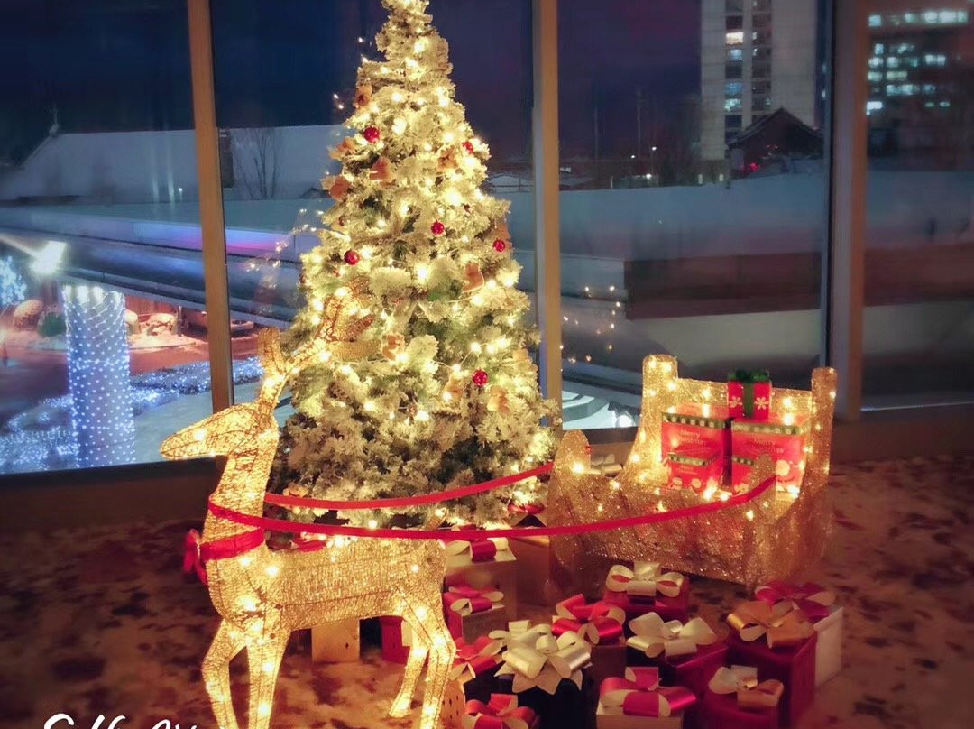 烟台世茂希尔顿酒店主图