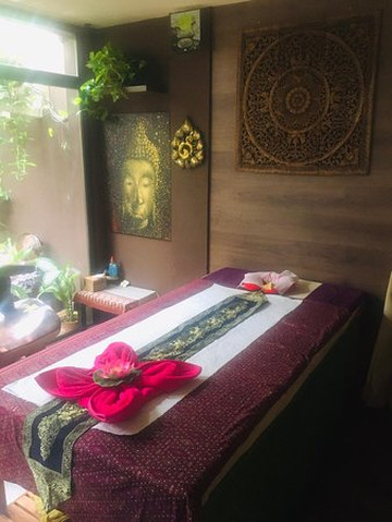 Sawasdee Thai Massage by Chalisa-Portocolom必去景点