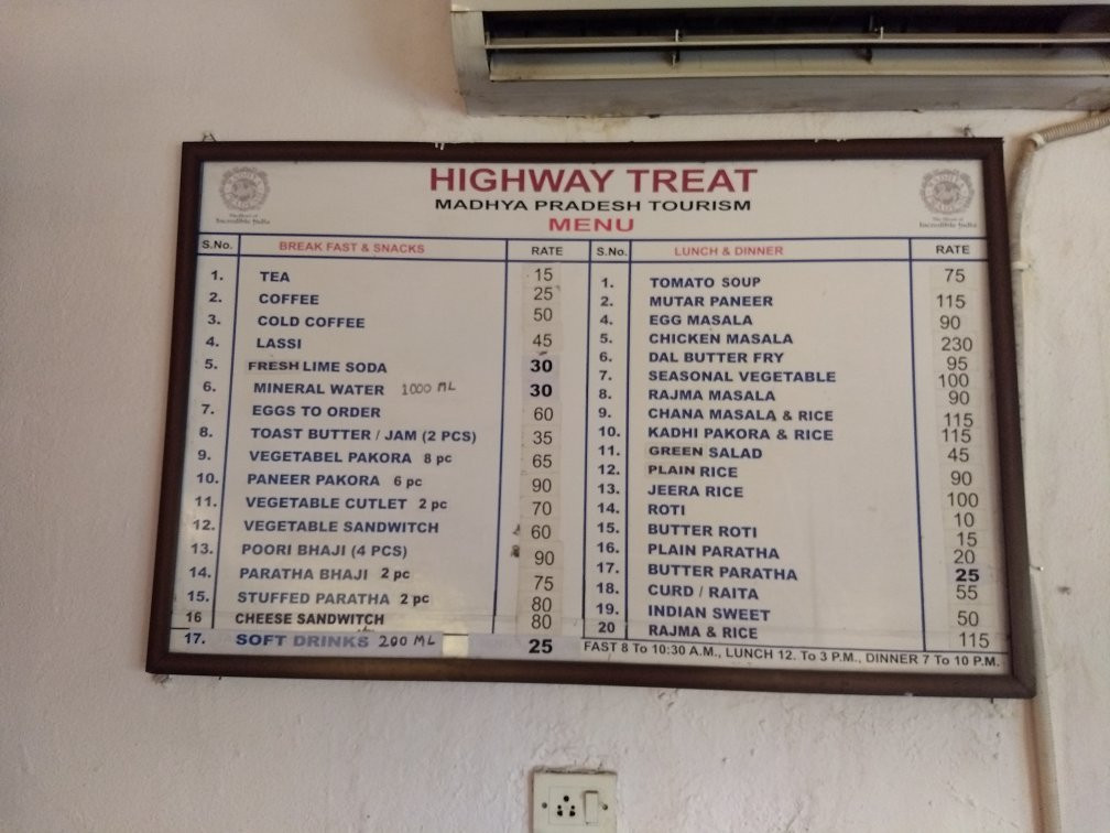 Hotel Highway Treat, Bhimbetka (MPTDC)主图