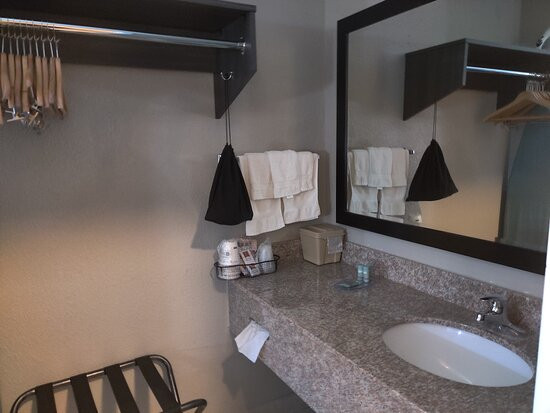 Best Western Post Oak Inn主图