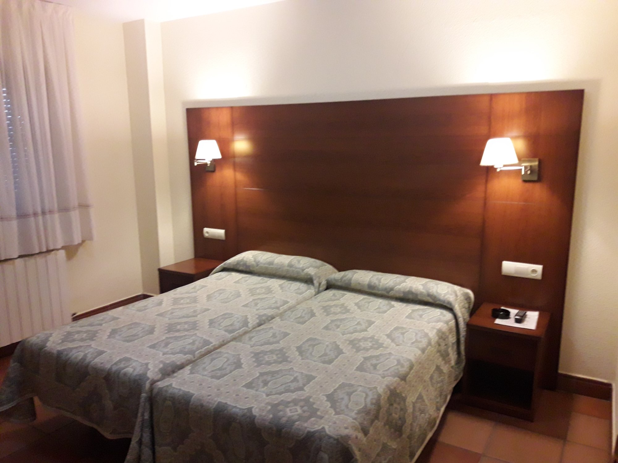 Hostal Restaurante Santa Cruz-官方