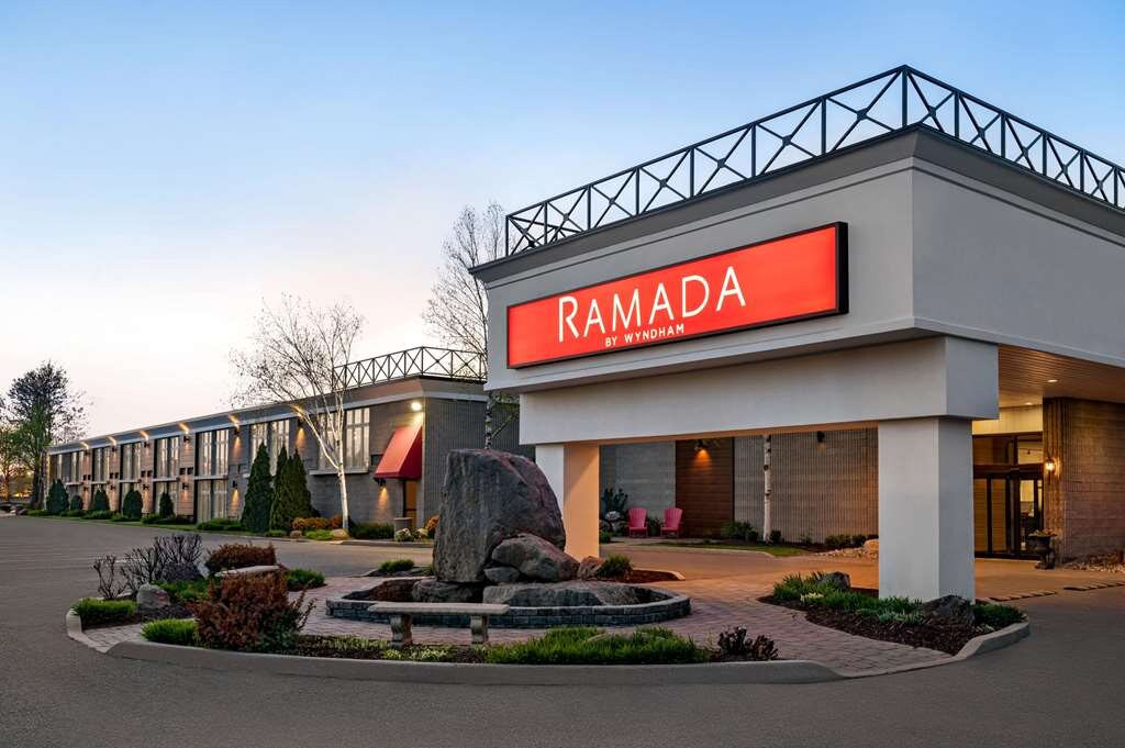Ramada by Wyndham Cornwall主图