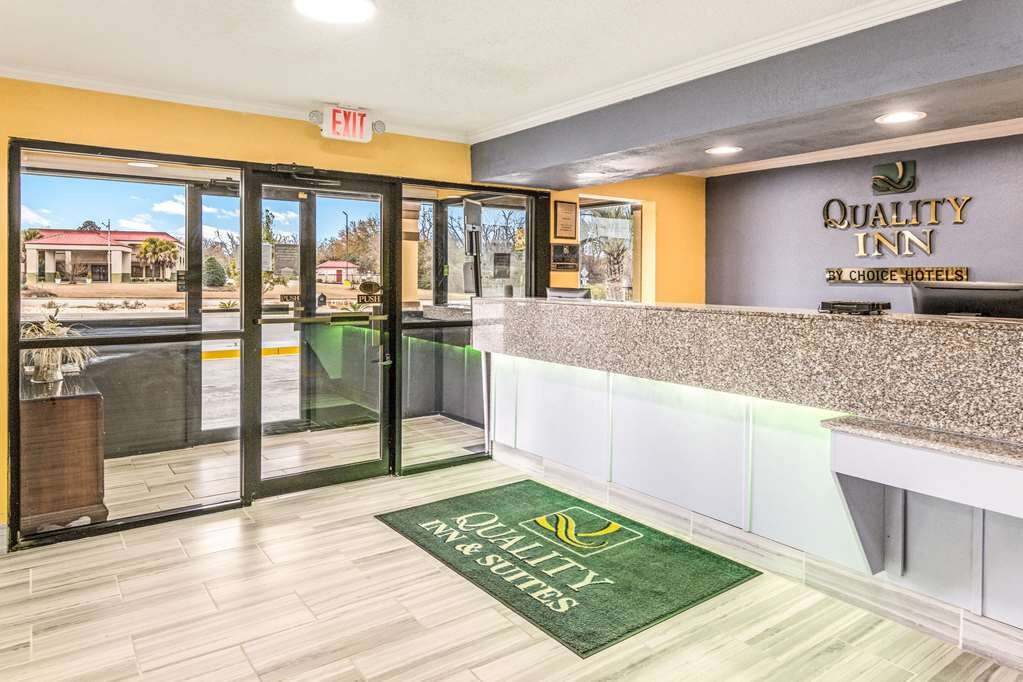 Quality Inn & Suites Dublin主图