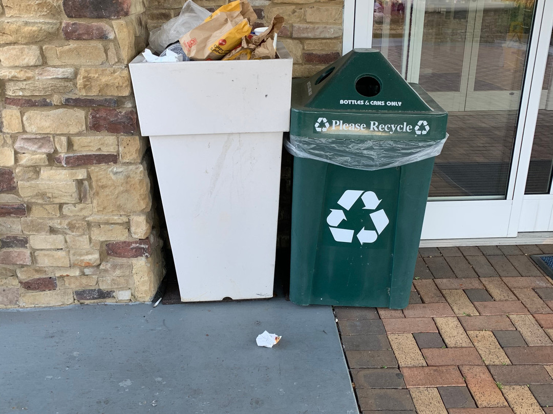 哥伦布本宁堡快捷假日&套房酒店主图