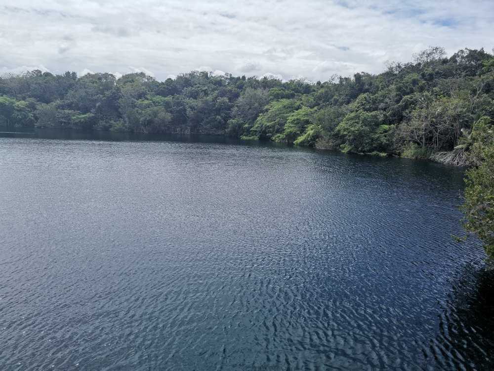 Cenote Azul-Bacalar必去景点