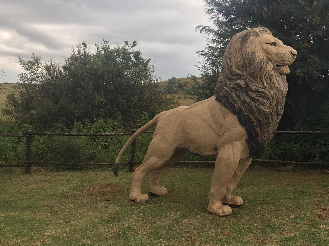 四方花园宾馆主图