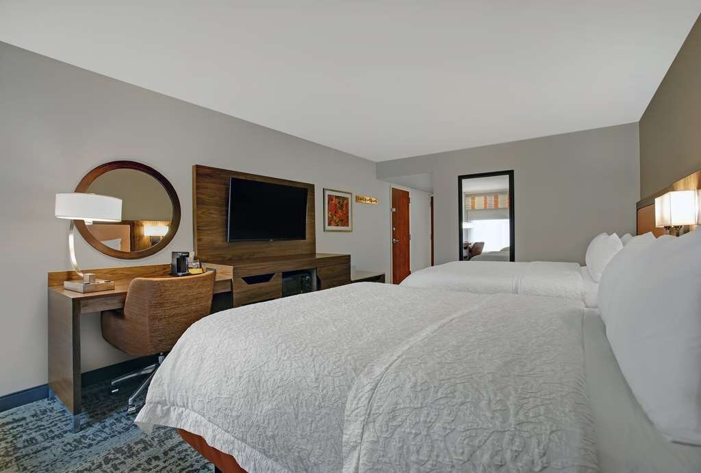 Hampton Inn Salisbury主图