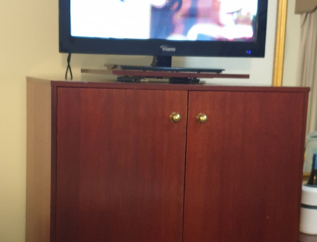 Turner's Vineyard主图