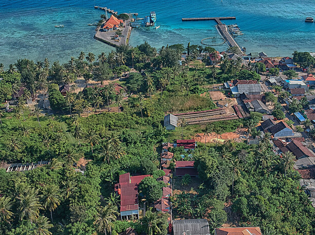 Ayu Hotel Karimunjawa主图