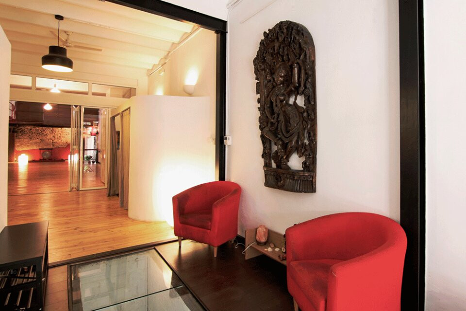 Sarria Yoga Asana景点图片