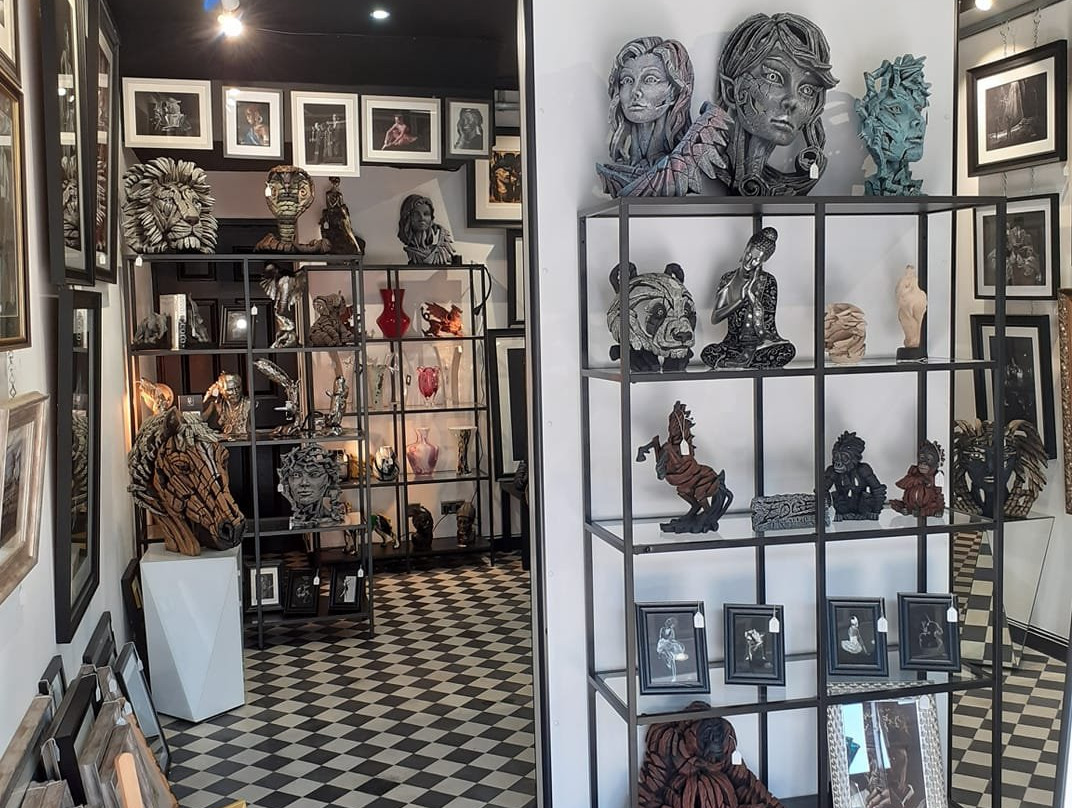 Portraiture - Art Gallery景点图片