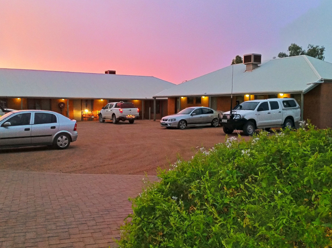 土屋汽车旅馆主图