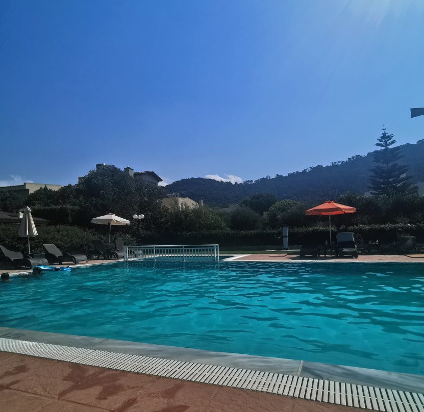 Santa Helena Hotel主图