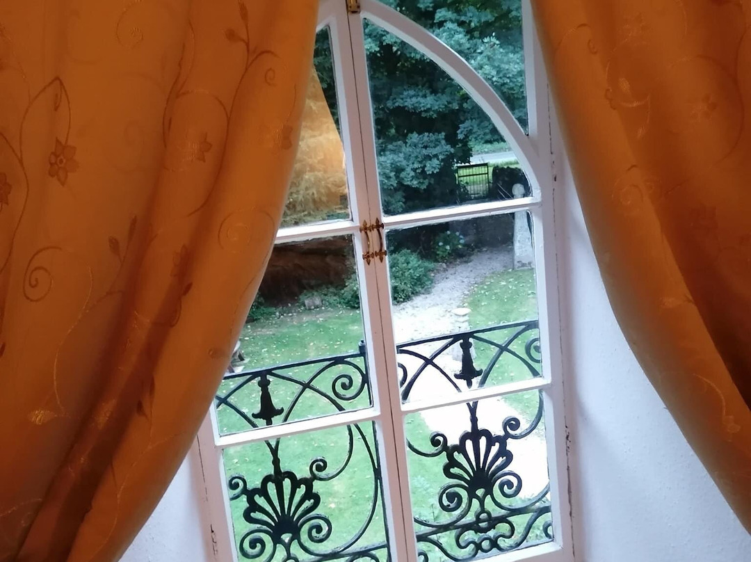 St Benet's Abbey主图