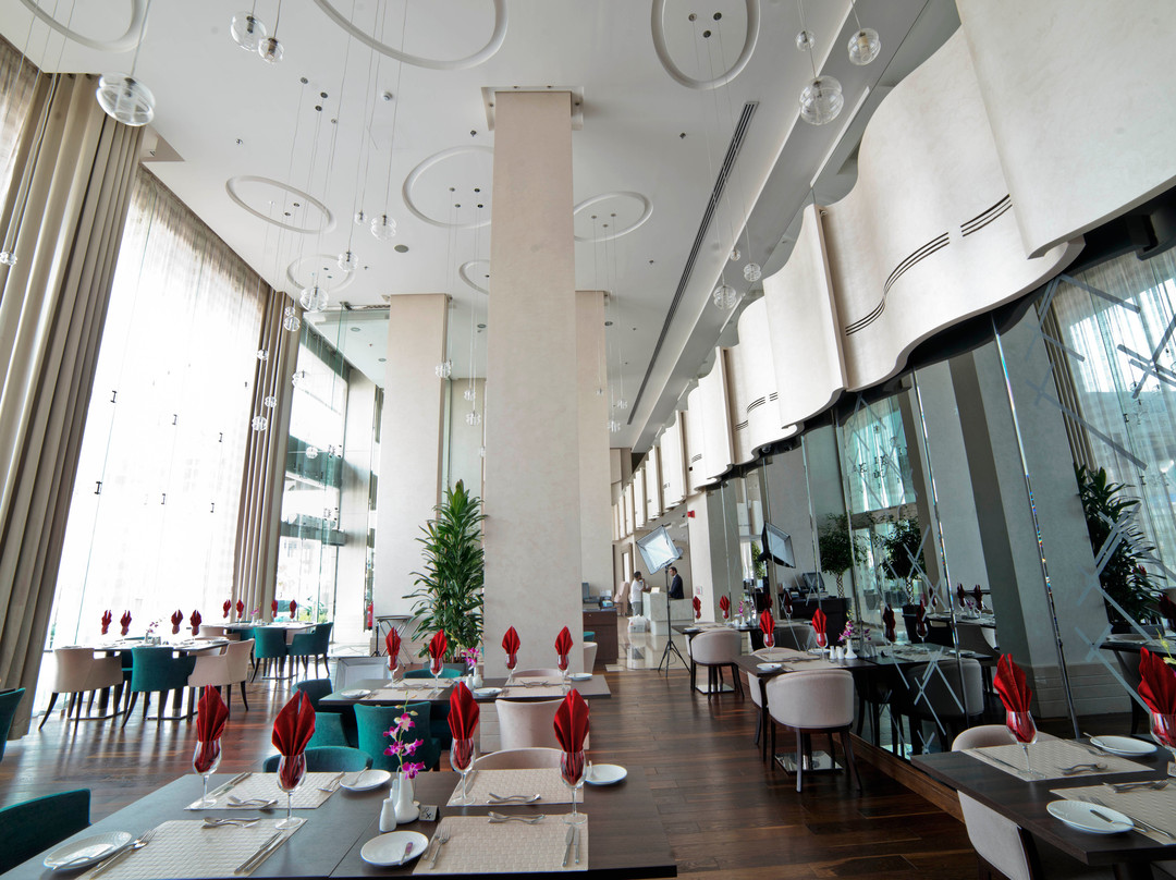 Golden Tulip Dammam Corniche Hotel主图