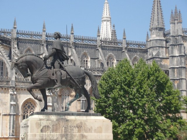 Estatua Equestre do Condestavel D.Nuno Alvarez Pereira景点图片