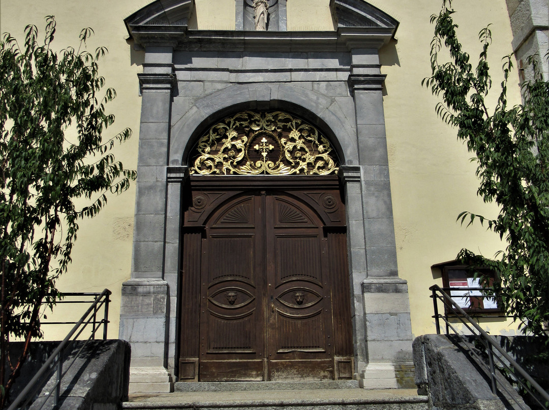 La Collegiale Saint Jacques-萨朗什必去景点