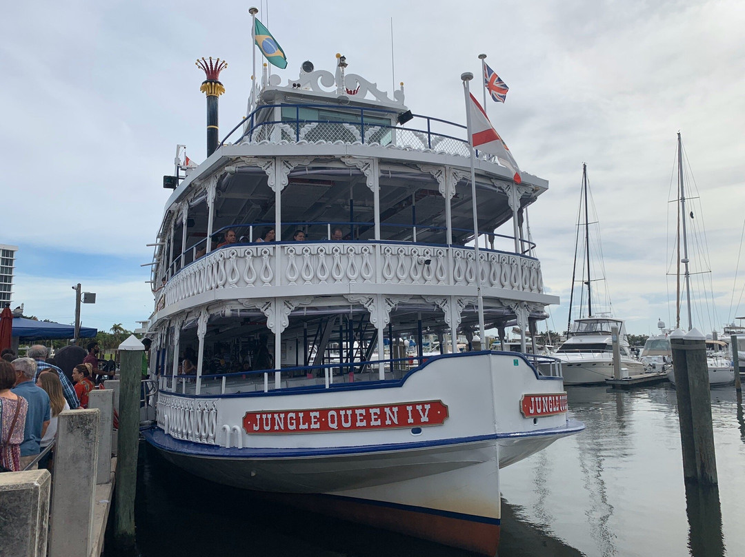 丛林皇后游船-劳德代尔堡必去景点