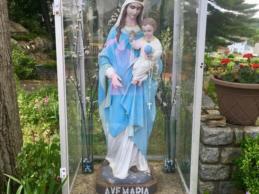 St. Margaret's Shrine景点图片