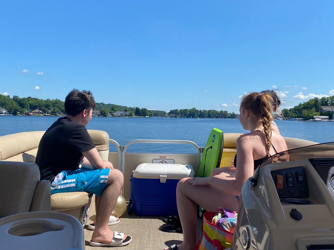 Lake's End Marina-Landing必去景点